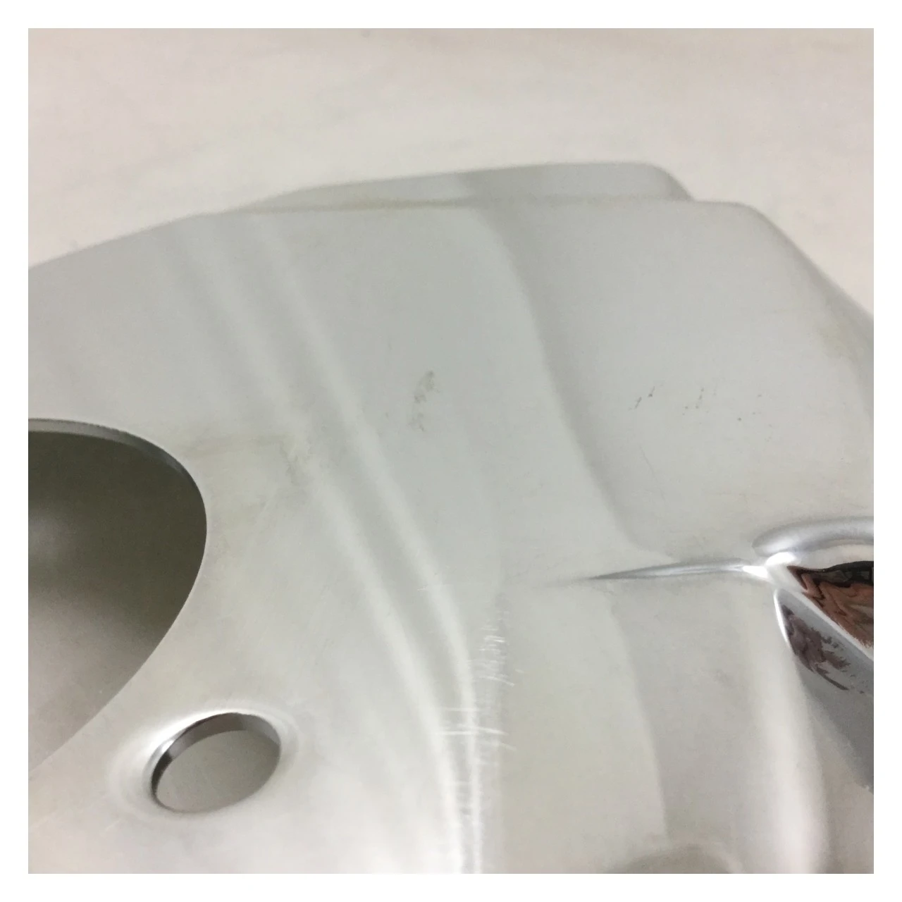 Kuryakyn Precision Throttle Servo Motor Cover For Harley Touring 2017-2019 Chrome [Blemished - Very Good] -Cheap Kuryakyn Store kuryakyn precision throttle servo motor cover for harley touring20172018 chrome blemished very good 2